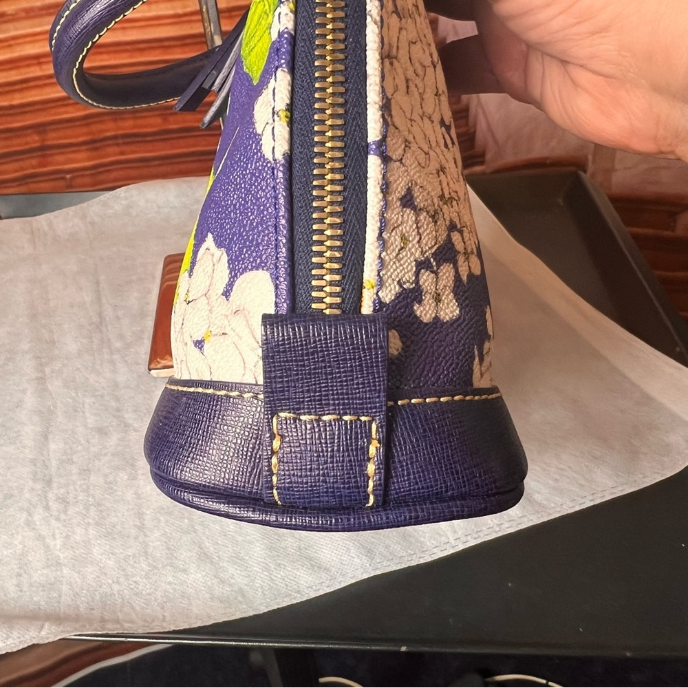 Dooney & Bourke Hydrangea Monogram Bitsy Bag In W… - image 8